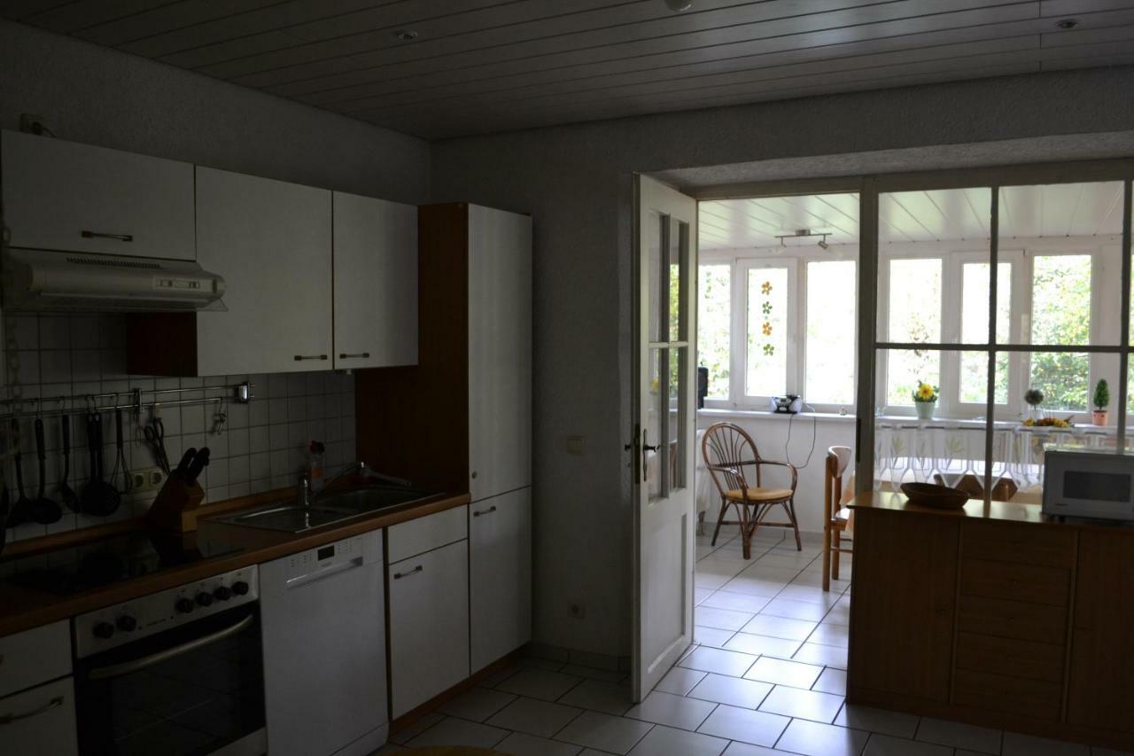 Ferienwohnung Alter Bahnhof Schalkenmehren Exterior foto