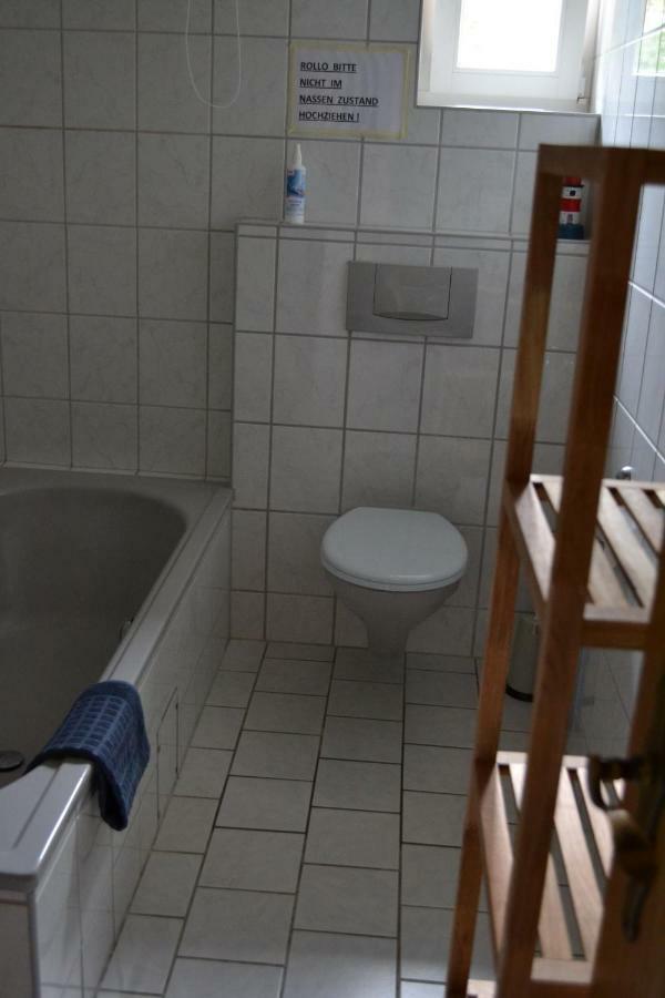 Ferienwohnung Alter Bahnhof Schalkenmehren Exterior foto